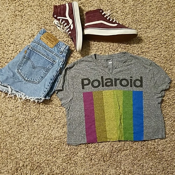 Tops - Polaroid crop tee